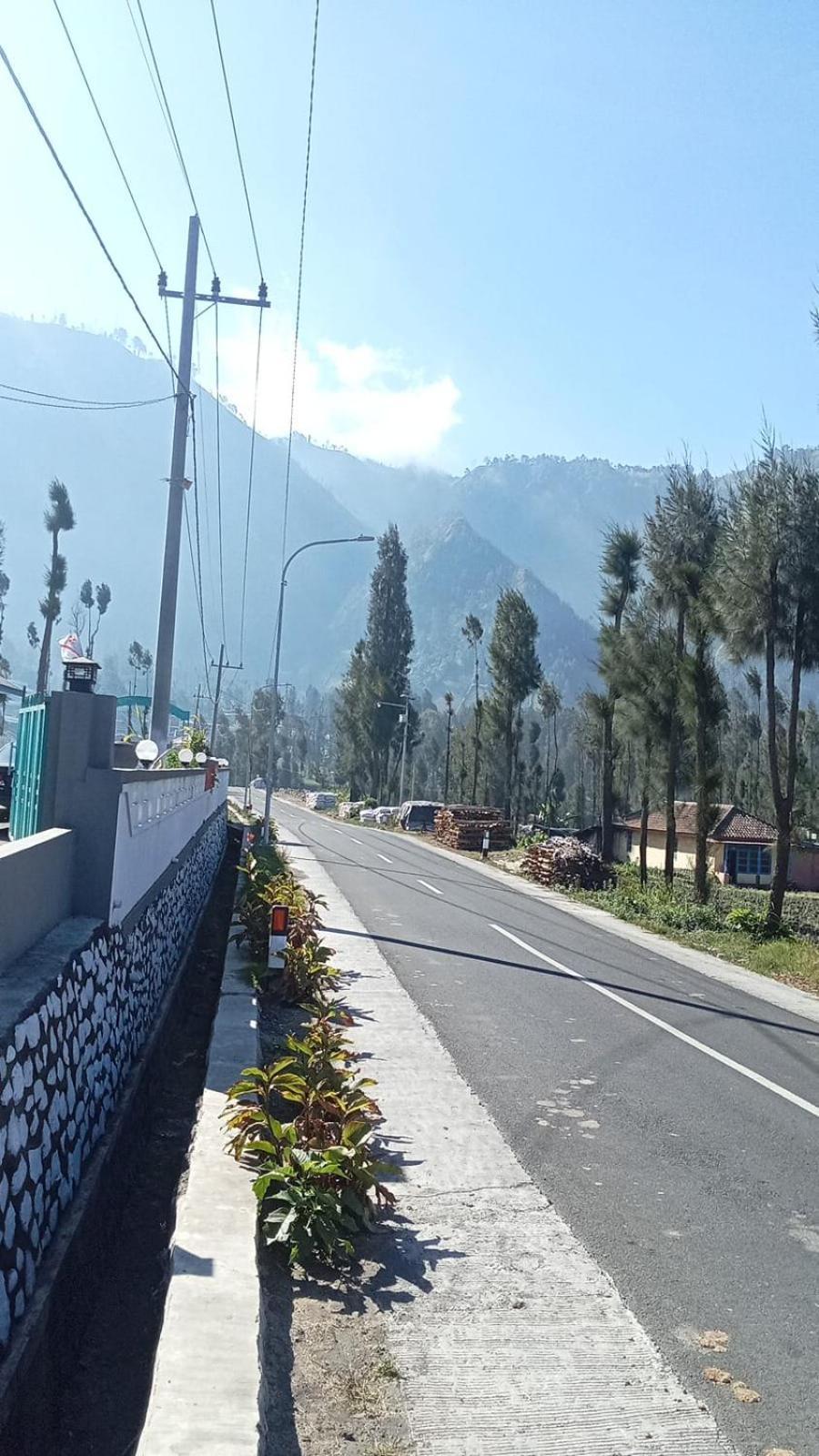 Tengger Indah Seruni Bromo Probolinggo Exterior photo