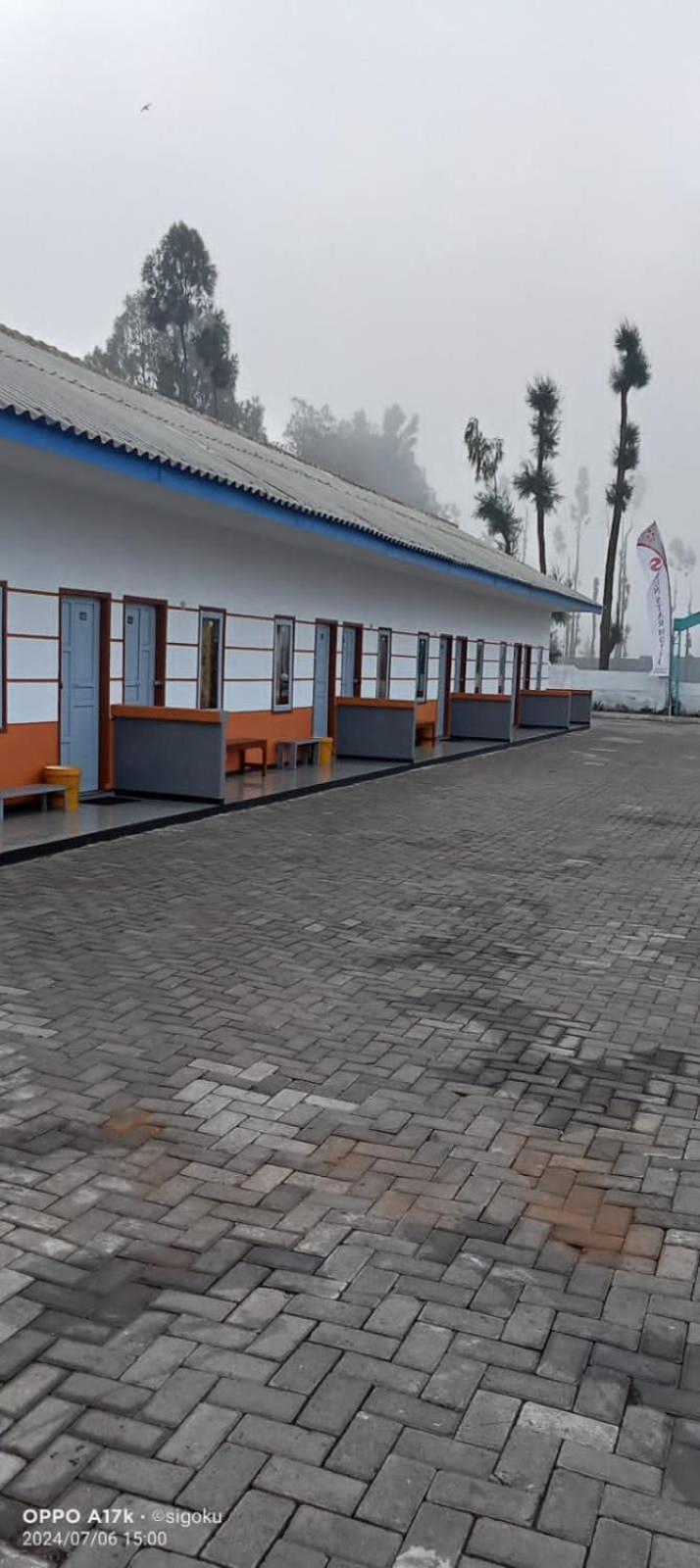 Tengger Indah Seruni Bromo Probolinggo Exterior photo